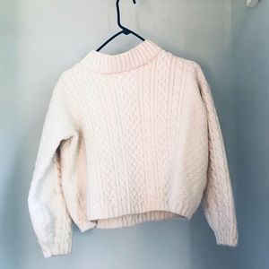 100% WOOL SWEATER